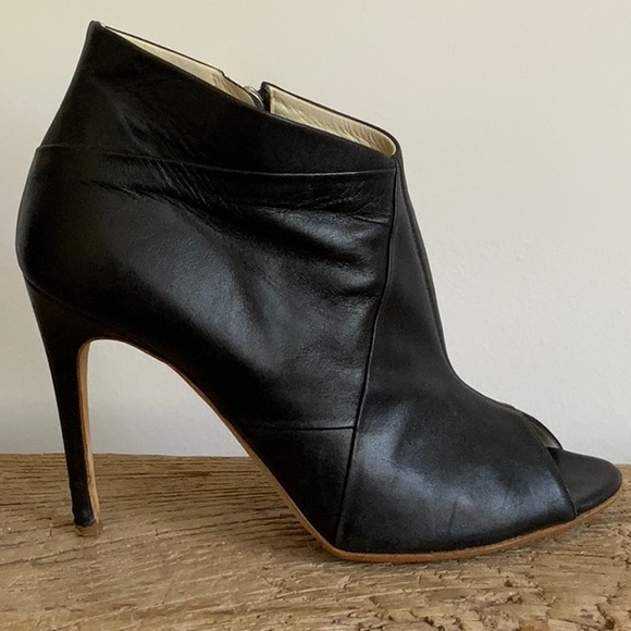 Rupert Sanderson Black Heeled open toe Bootie. - Picture 3 of 8